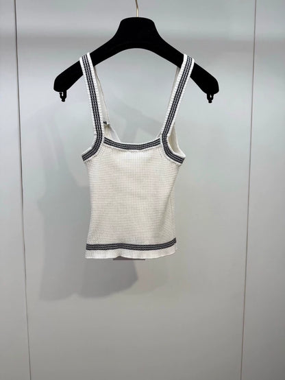 Chanel 22P ecru knitted cardigan