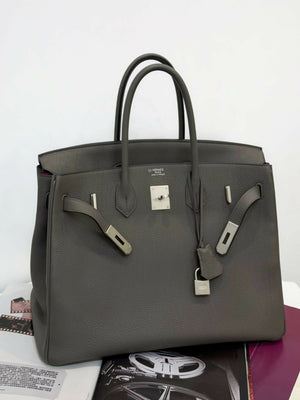 Hermès Birkin 35 Gris Étain / Etain Togo Leather with Rose Magnolia Interior Lining Brushed Palladium Hardware