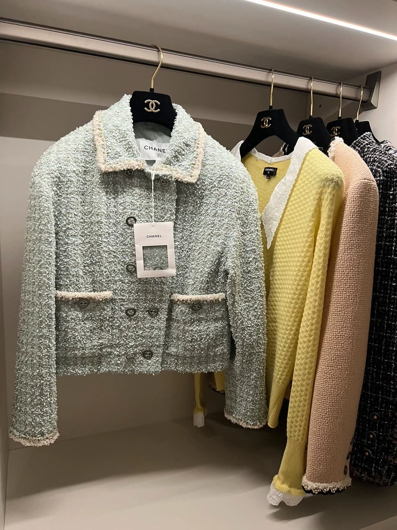 Chanel 21p green tweed jacket
