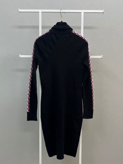 Chanel 20N black knitted dress