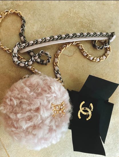 Chanel 20A pink tweed teddy wool round crossbody bag