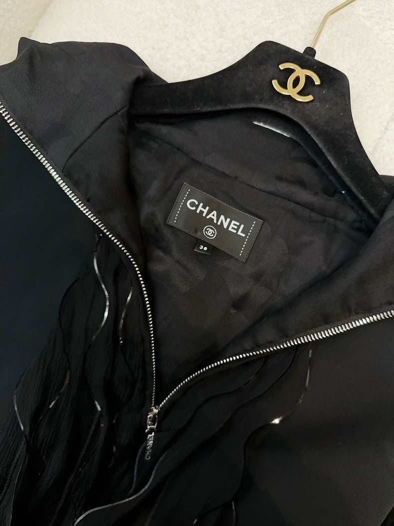 Chanel 25C black dress