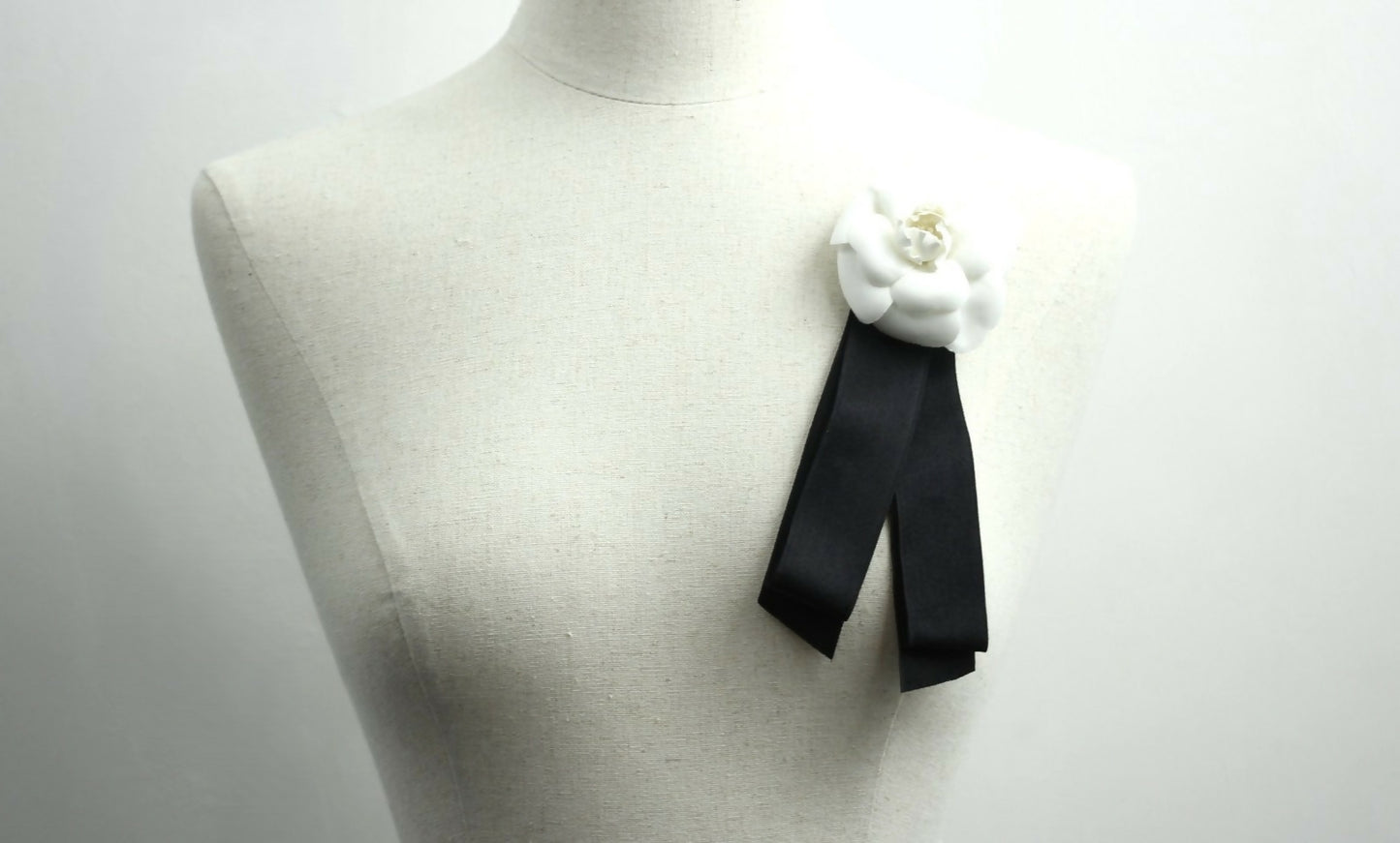 Chanel Vintage 81-85 Satin Fabric Black Camellia Ribbon Brooch
