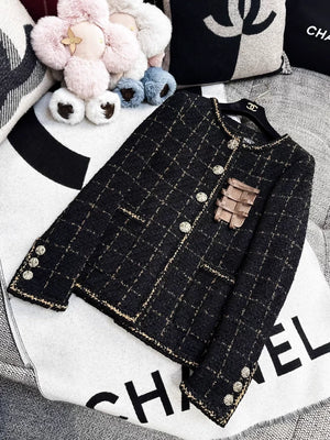 Chanel 16k black and gold tweed and leather jacket