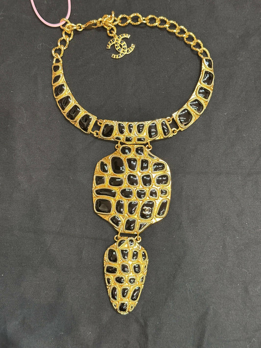 Chanel Pre-Fall 2019 “Egypt” Serpent Necklace