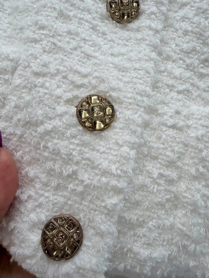 Chanel 22s White Tweed Vest jacket