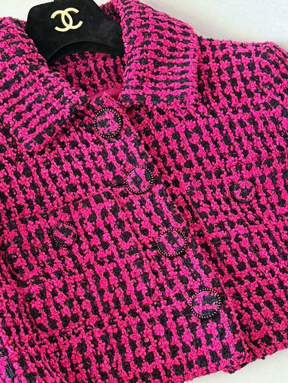 Chanel 16K Fuchsia Houndstooth Jacket