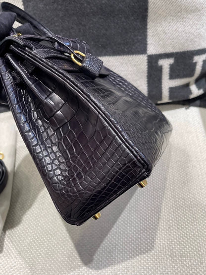 Hermes Kelly 25 black and purple matte alligator leather gold hardware