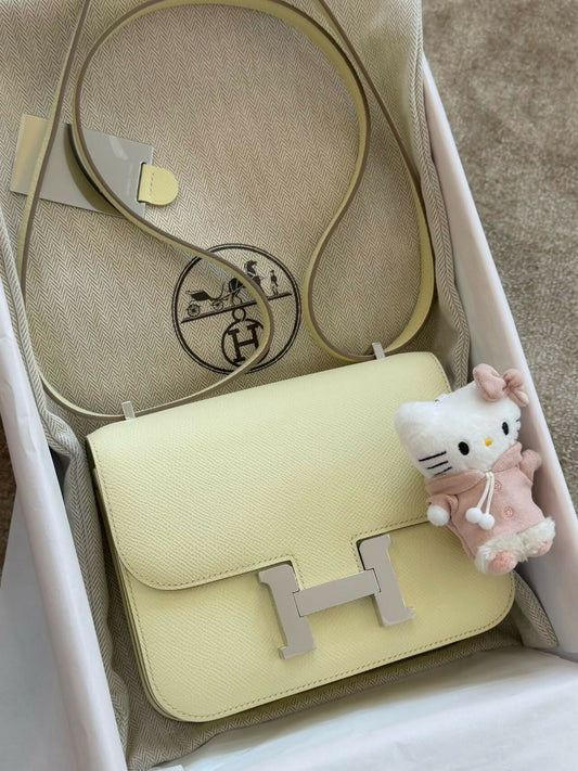 Hermès Constance 19 Jaune Milton Leather with Hardware