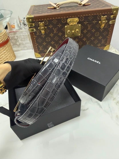 Chanel 26A grey square leather belt with gold hardware and crocodile embossing