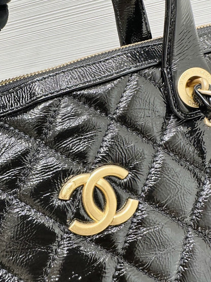 Chanel 25a black oversized bag