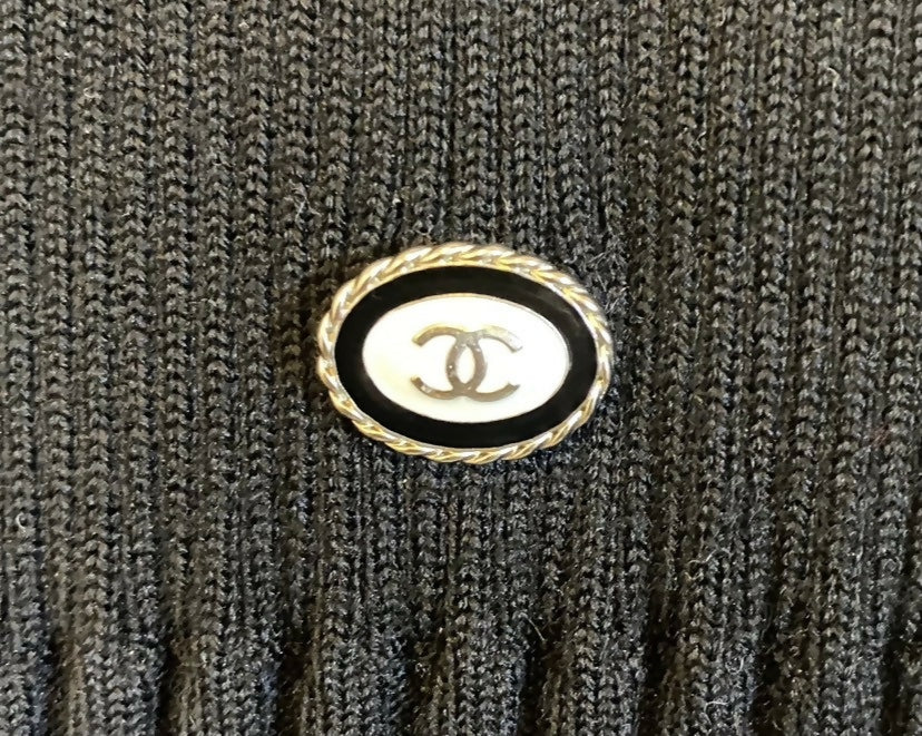 CHANEL 2019 MAXI BLACK CREAM WOOL SWEATER DRESS FR 44