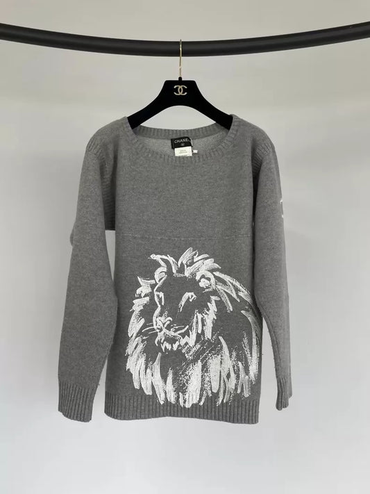 Chanel lion print cashmere sweater