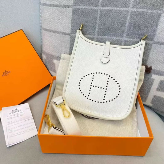 Hermès Mini Evelyne – White Leather with Gold Buckle (2)