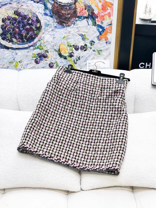 Chanel 23K grey and pink sequined tweed skirt