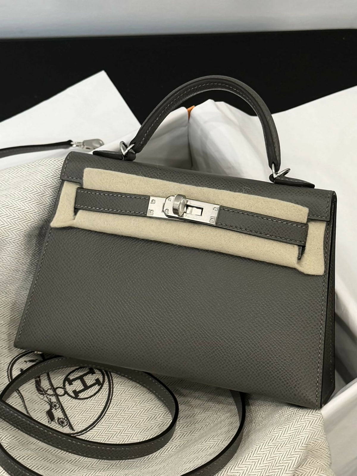 Hermès Mini Kelly II Gris Nuage Epsom Leather with Palladium Hardware U Stamp