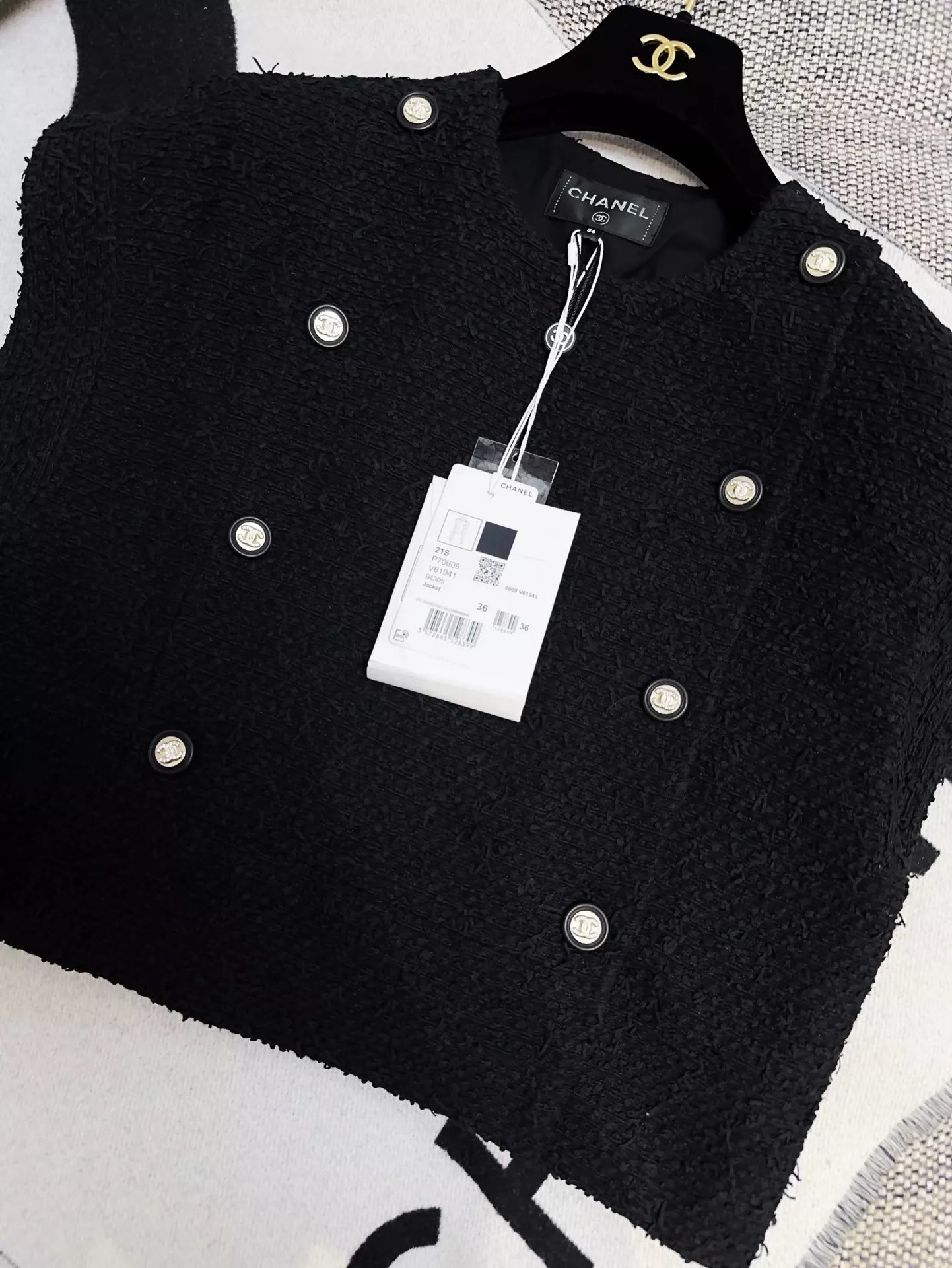 Chanel 21s black tweed top