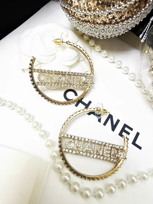 Chanel 22S logo double C circular earrings