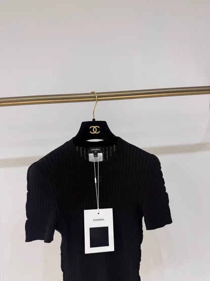 Chanel 22S black top