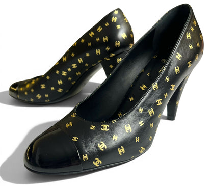 Chanel 23B Interlocking CC Logo Black Gold Lambskin Classic Pump Heels EU 39.5