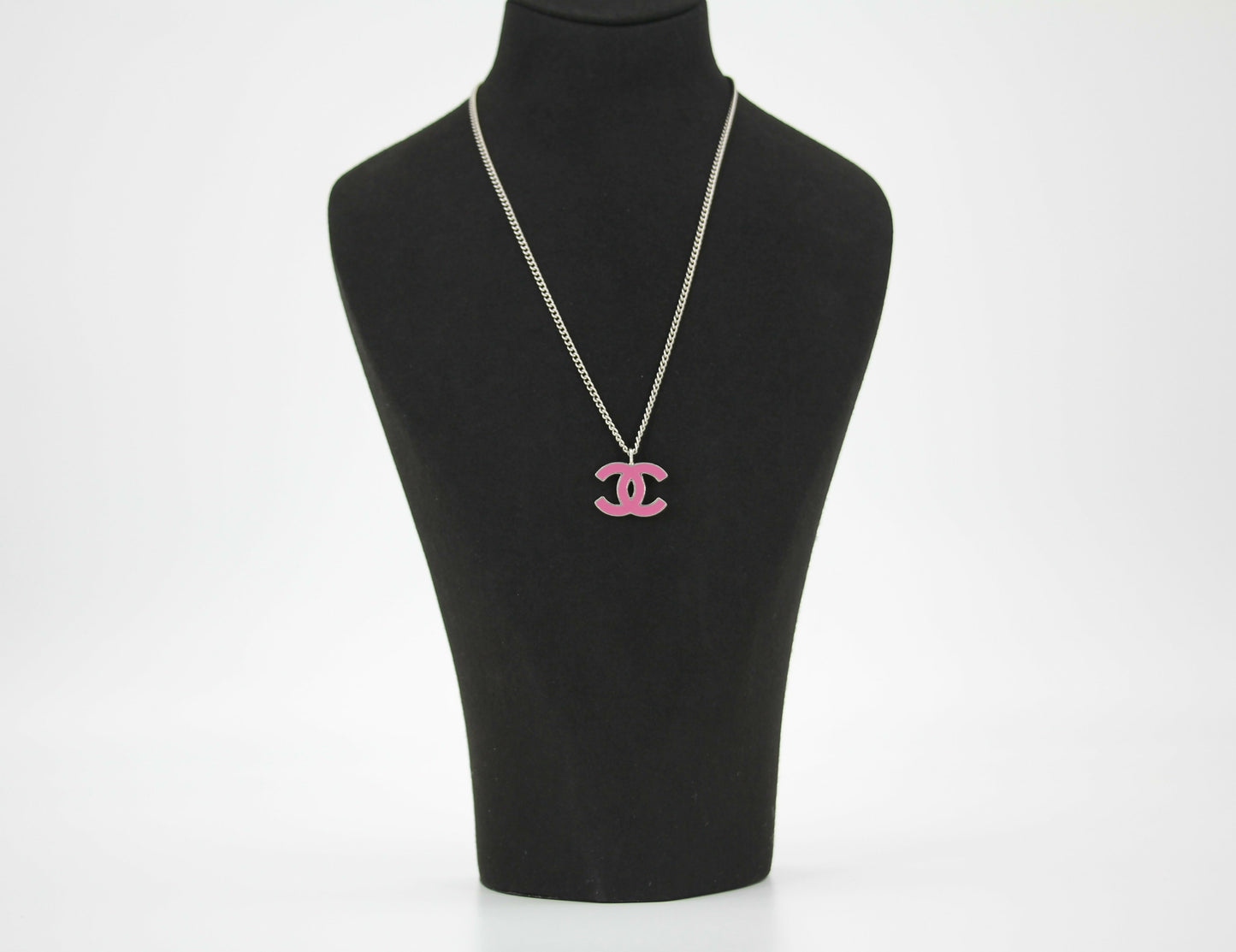 Chanel Vintage 04P Enamel Peach Pink CC Silver Chain Necklace