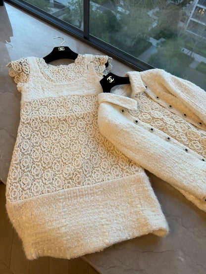 Chanel 2015 Paris Salzburg white lace dress