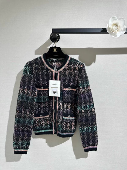 Chanel 22A cashmere knit cardigan