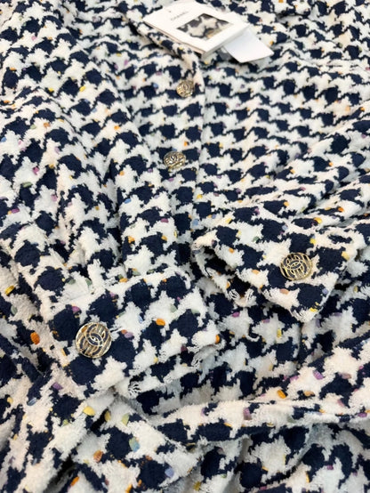 Chanel 21P black & white houndstooth coat