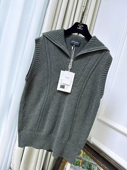 Chanel 24A grey zip-up collar knit vest