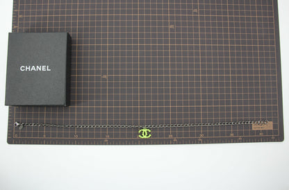Chanel Vintage 04A Resin Fluorescent Green CC Grey Chain Necklace