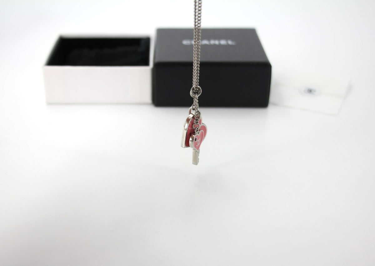 Chanel 07P Enamel Pink Heart Key Charm Silver Chain Bracelet