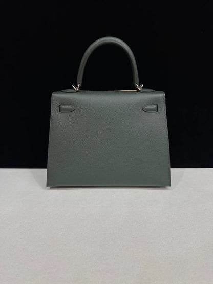Hermes Kelly 25 Green Vert Mangrove Epsom leather palladium hardware