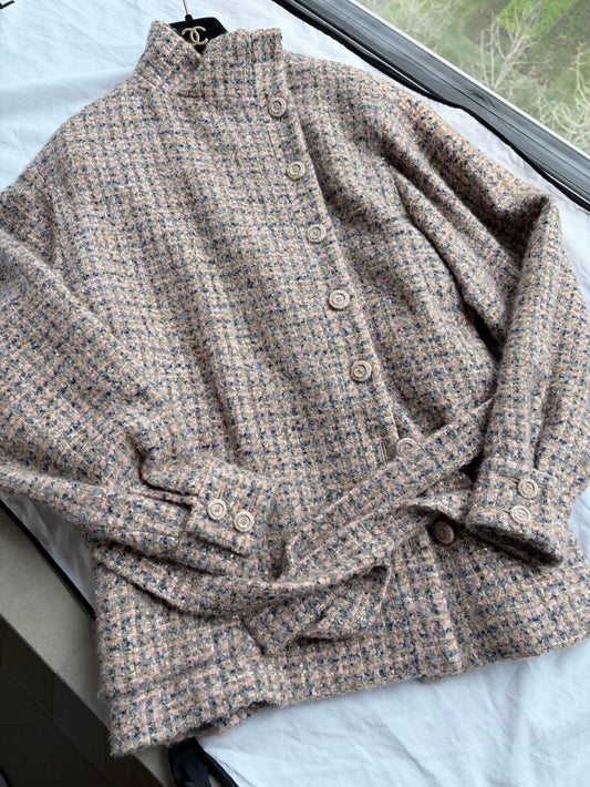 Chanel 24K beige tweed jacket