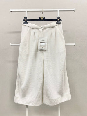 CHANEL 21C White Waffle Wide-Leg Capri Pants