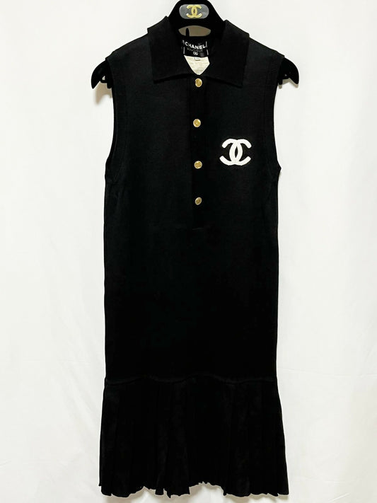 Chanel Vintage Boutique Black Knit Dress, Size 38 — Circa 1990s