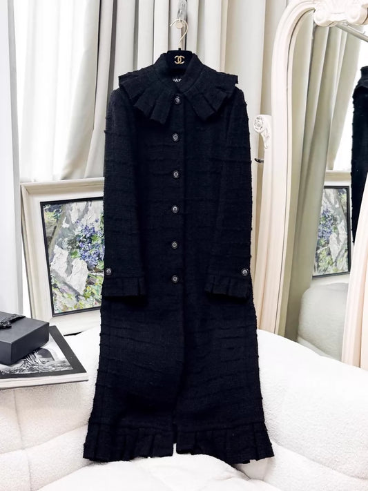 Chanel 2017 black tweed long coat