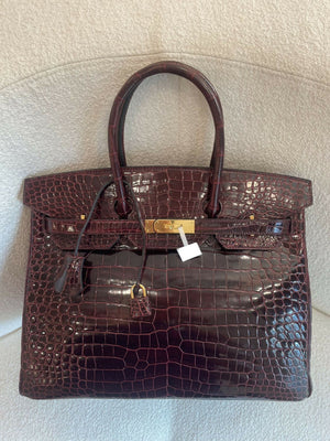 Hermès Birkin 35 Bordeaux / Burgundy Shiny Porosus Crocodile with Gold Hardware Square