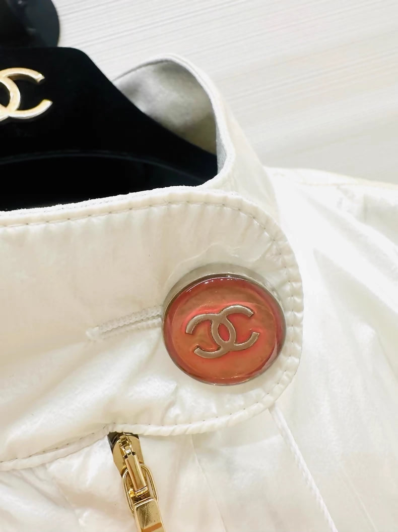 Chanel 23C ecru zip-up jacket