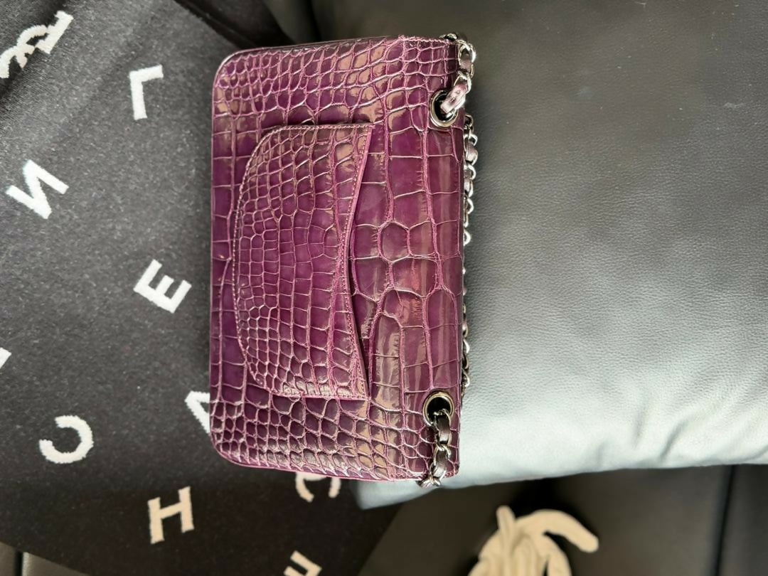 Chanel Medium Classic Flap – Exotic Alligator . Series 15 (2011)
