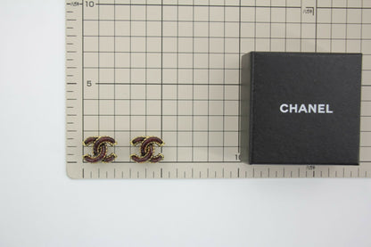 Chanel Vintage 00A Gripoix Resin Maroon Metal CC Earrings
