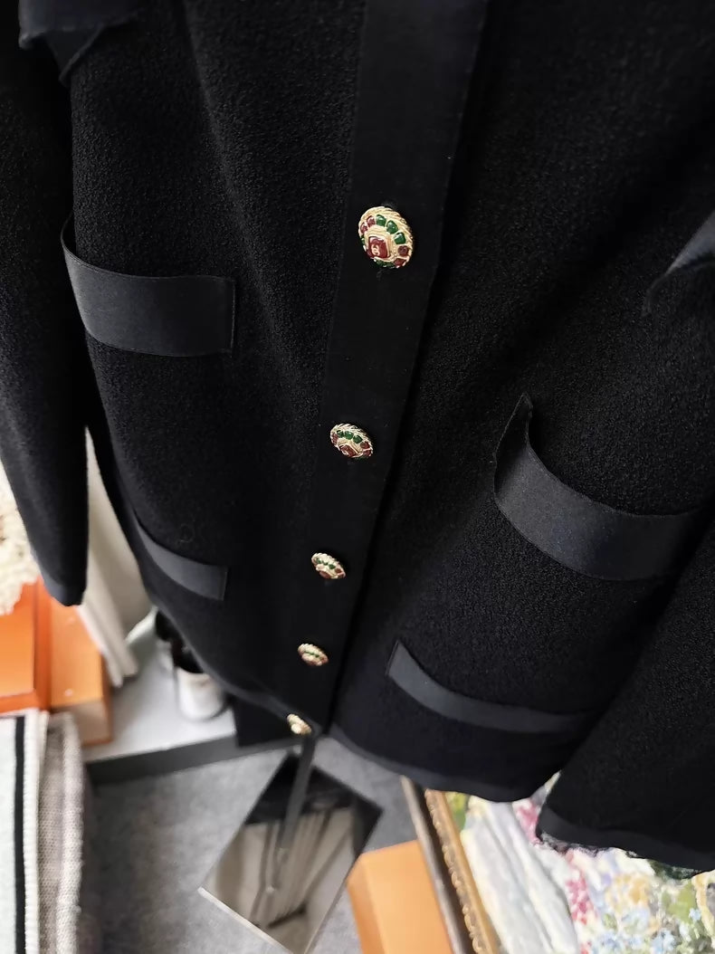 Chanel 2010 Black Satin Bow-Tweed jacket