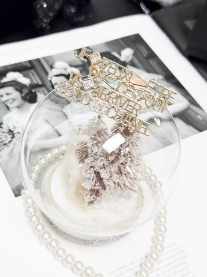 Chanel 22B  gold openwork logo brooch