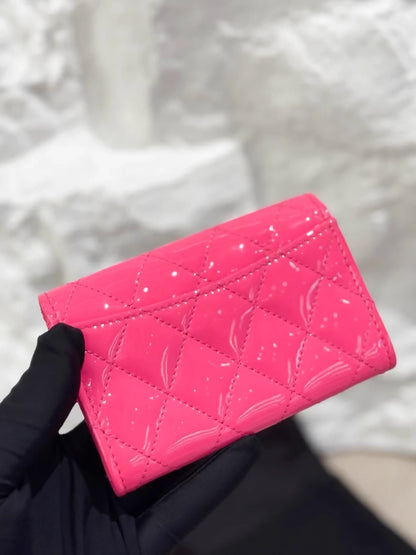 Chanel pink patent leather cardholder