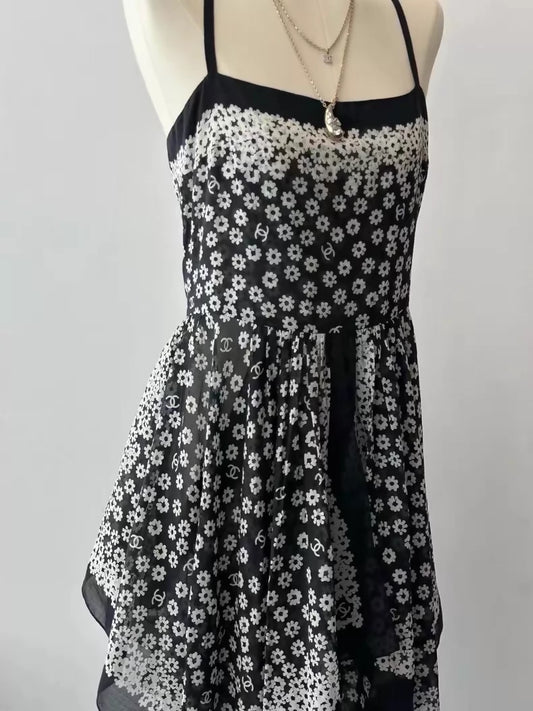 Chanel 22P black and white Dress