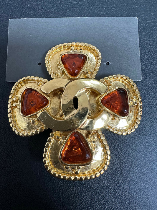 Chanel Vintage 96 Gripoix Orange and Gold Plated CC Brooch