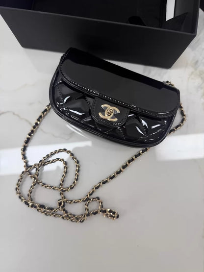 Chanel 25P black patent leather chain bag
