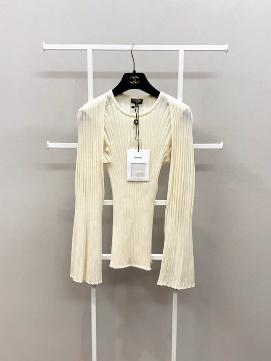 Chanel 16A off-white vest