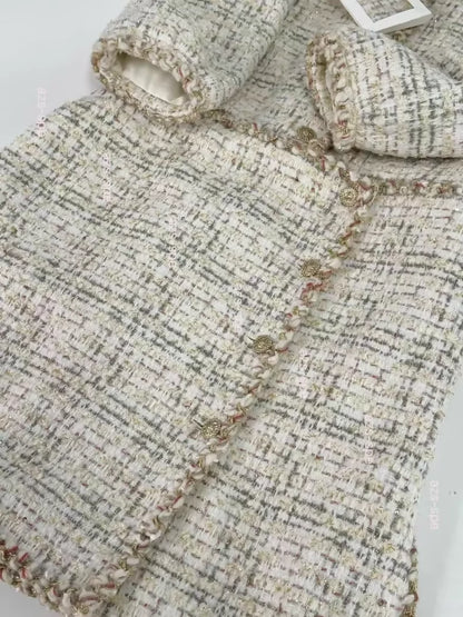 Chanel 25A ecru Tweed Coat