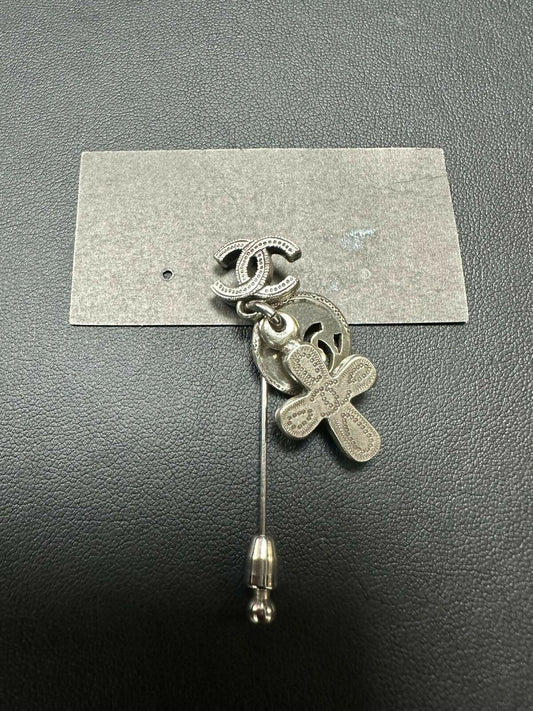 Chanel Vintage 03P Metal Cross Silver Coin CC Pin Brooch