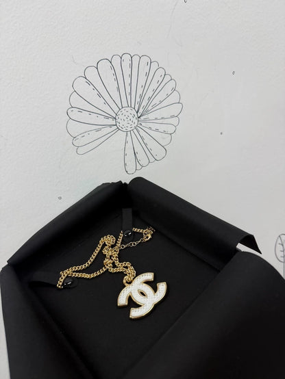 Chanel 24A double C necklace